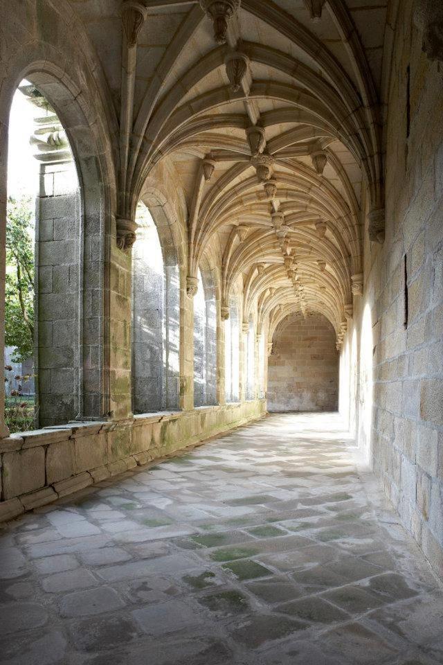فندق Hospederia Monasterio De بويو المظهر الخارجي الصورة